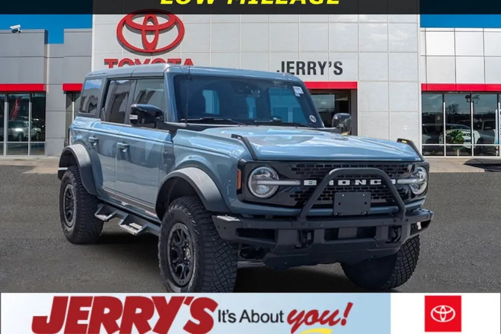 2021 Ford Bronco First Edition photo 1