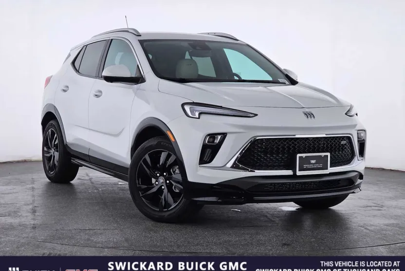2024 Buick Encore GX Sport Touring photo 1