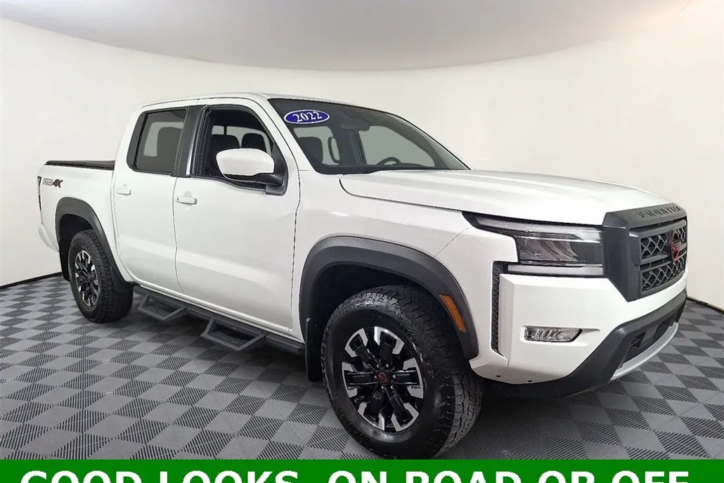 2022 Nissan Frontier PRO-4X photo 1