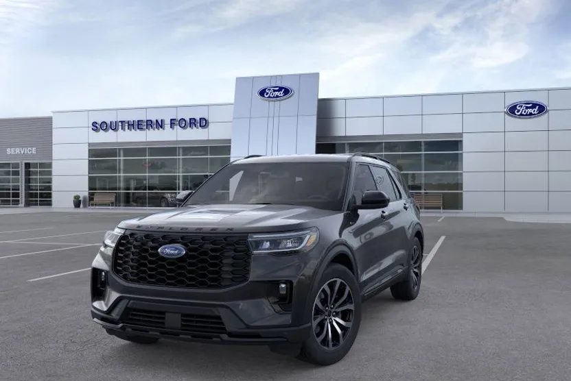 2025 Ford Explorer ST-Line photo 1