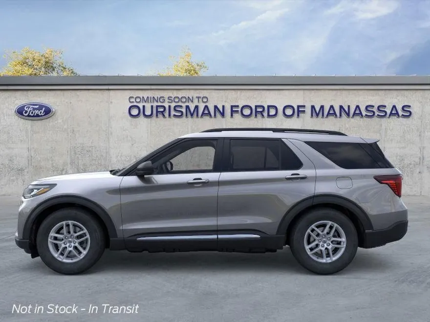 2025 Ford Explorer photo 1