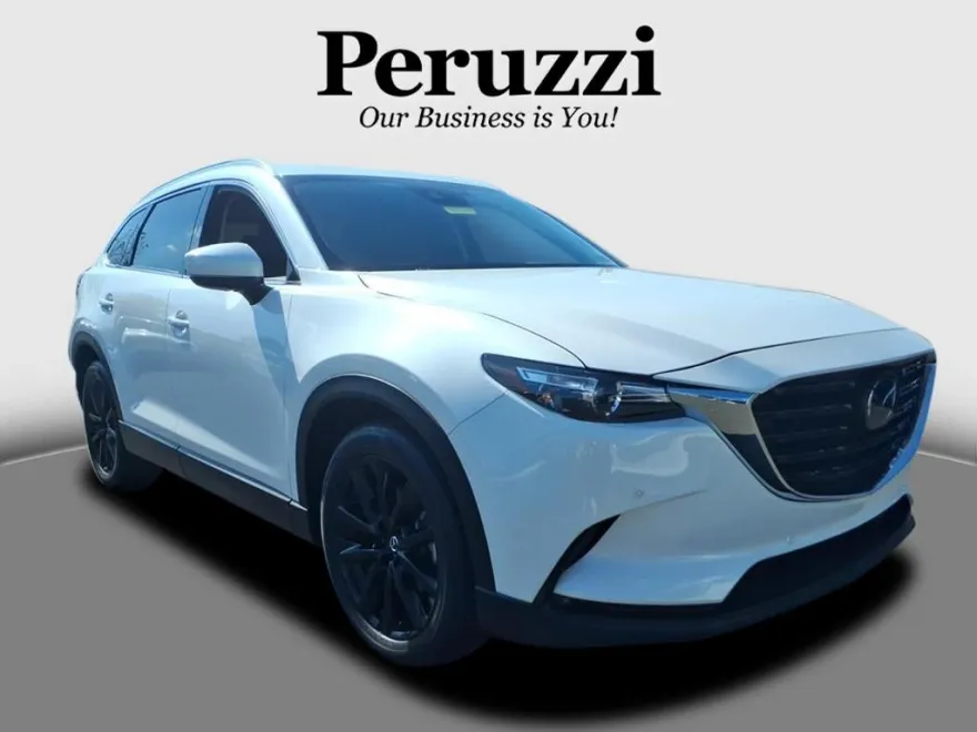 2022 Mazda CX-9 Touring photo 1