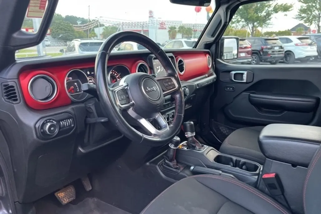 2019 Jeep Wrangler Unlimited Rubicon photo 1