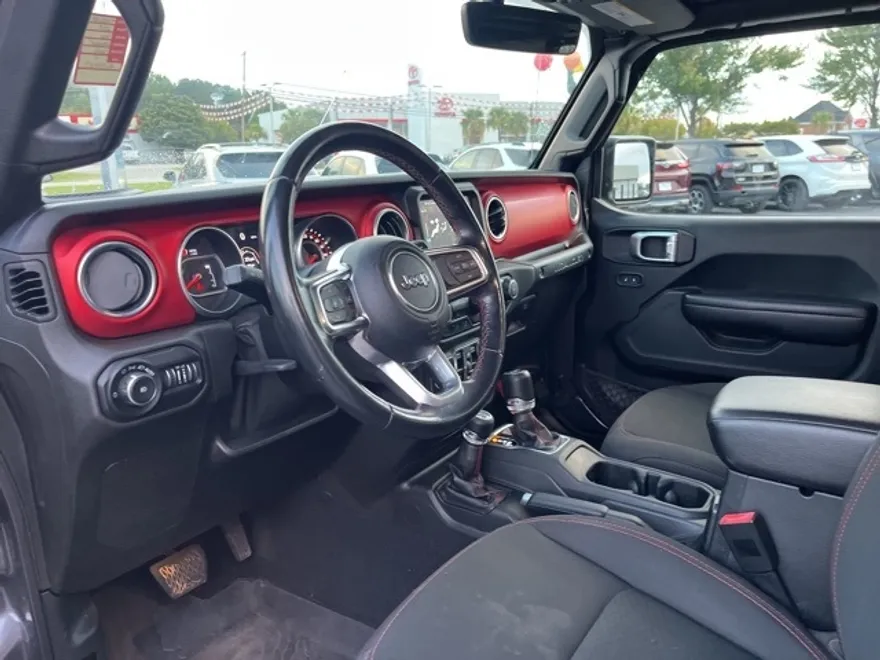 2019 Jeep Wrangler Unlimited Rubicon photo 1
