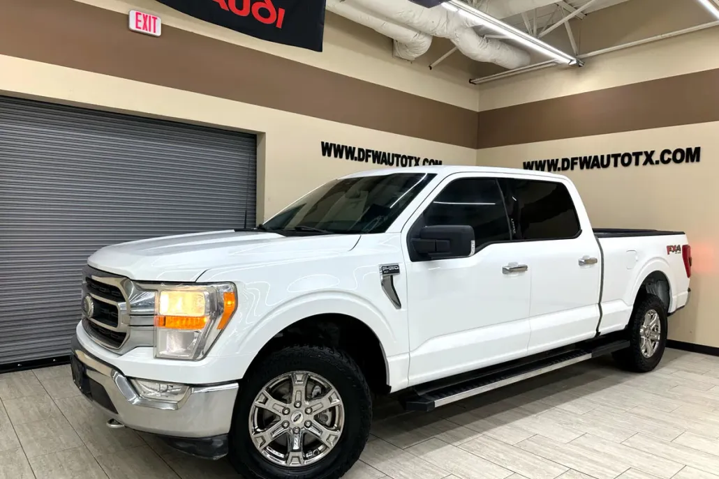 2021 Ford F-150 XLT photo 1