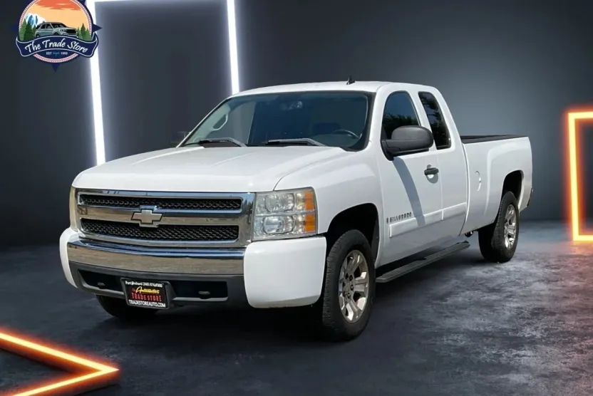 2007 Chevrolet Silverado 1500 LT photo 1