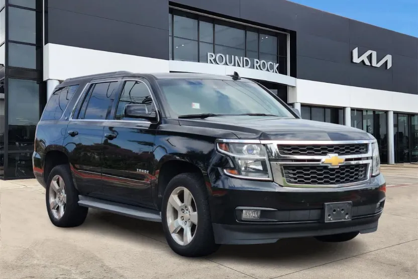 2015 Chevrolet Tahoe LT photo 1