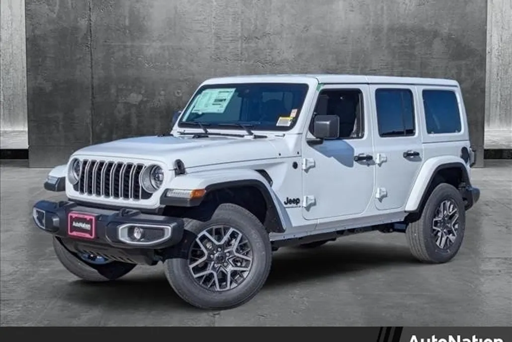 2025 Jeep Wrangler Sahara photo 1