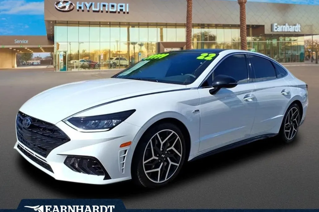 2022 Hyundai Sonata SEL Convenience N Line photo 1