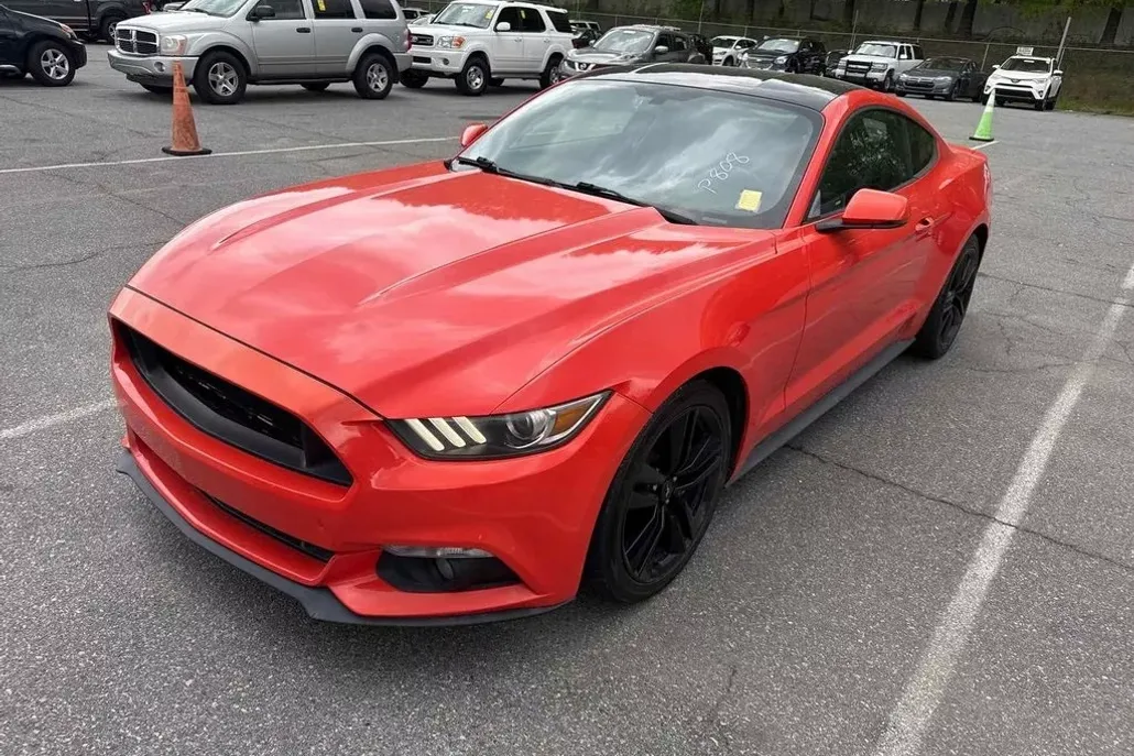2015 Ford Mustang EcoBoost Premium photo 1