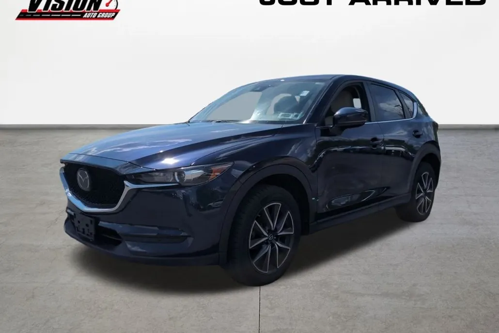 2018 Mazda CX-5 Touring photo 1