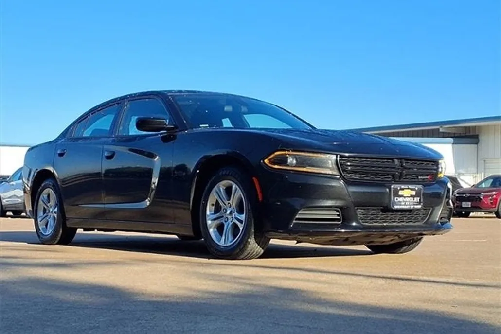 2022 Dodge Charger SXT photo 1