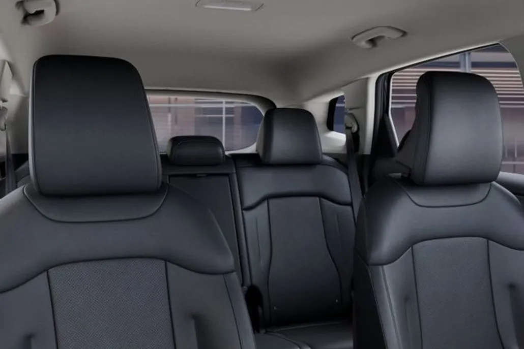 2026 Kia Sportage EX photo 1