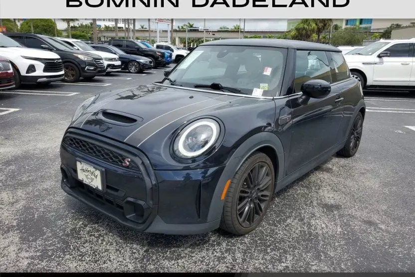 2022 Mini Cooper 2 Door Hardtop S photo 1