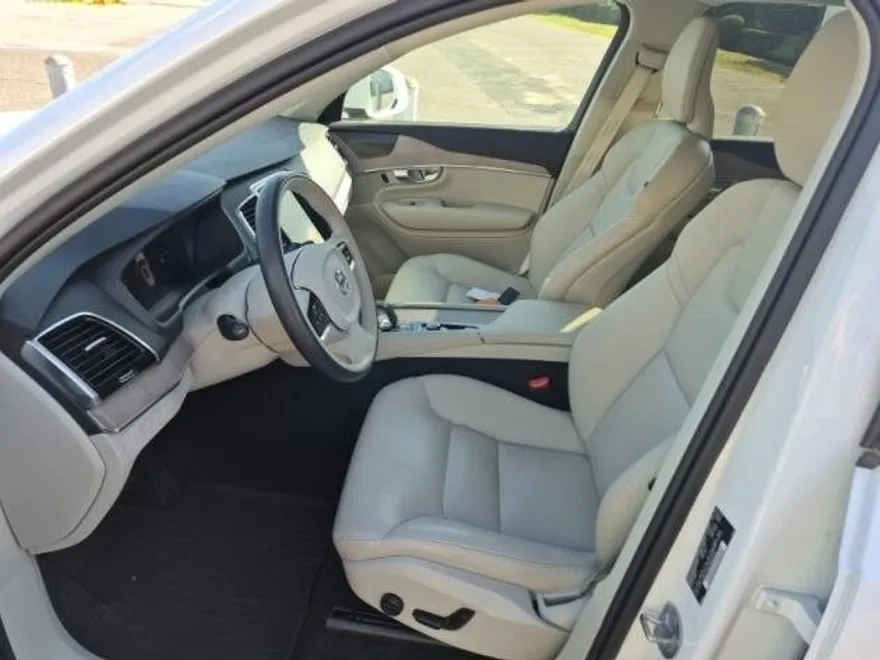 2024 Volvo XC90 Recharge T8 Plus photo 1