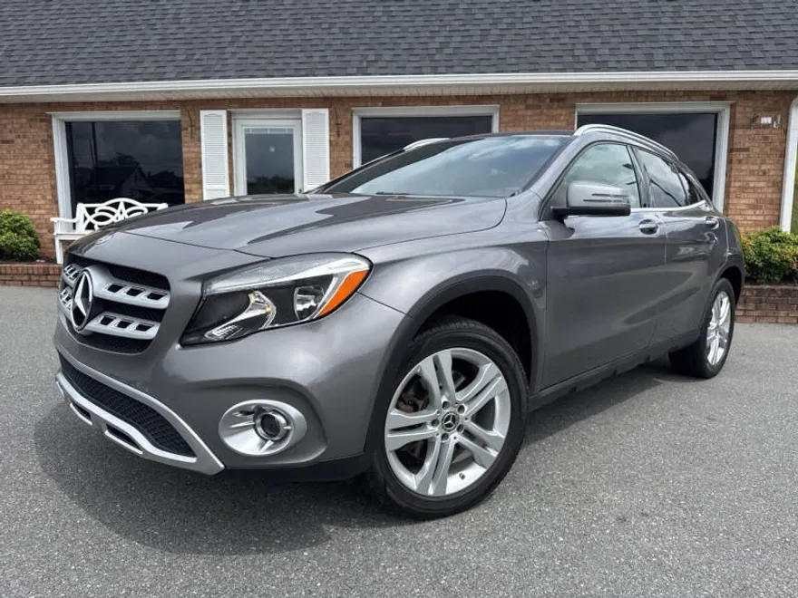 2018 Mercedes Benz GLA 250 4MATIC photo 1