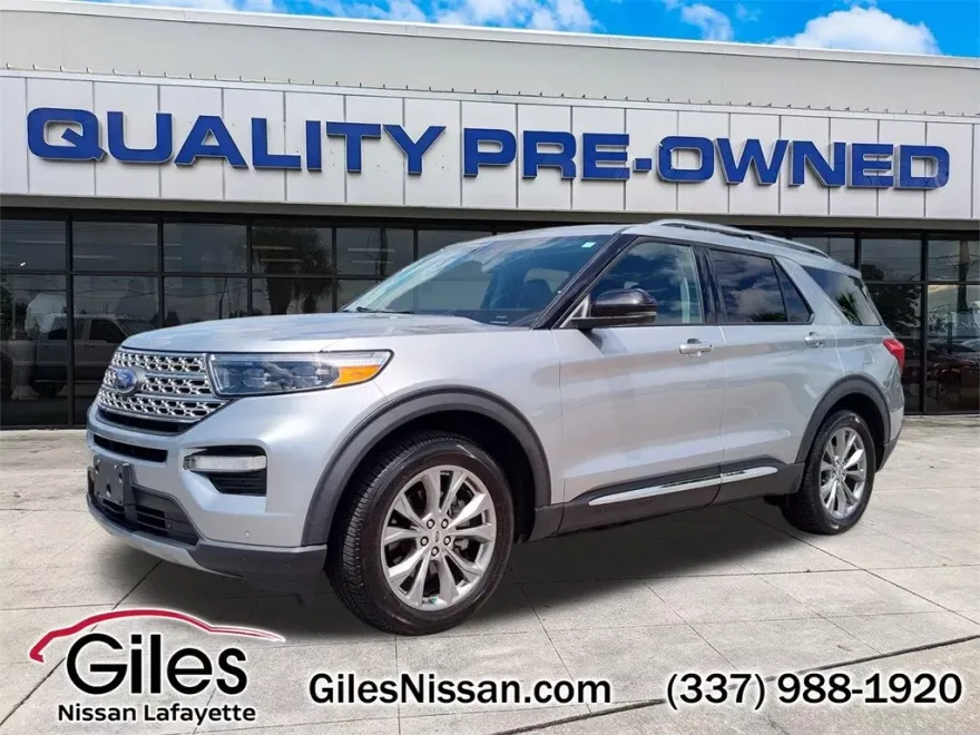2023 Ford Explorer Limited photo 1