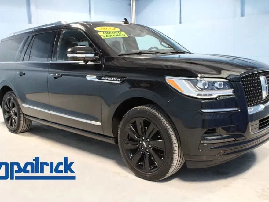 2024 Lincoln Navigator L Reserve photo 1