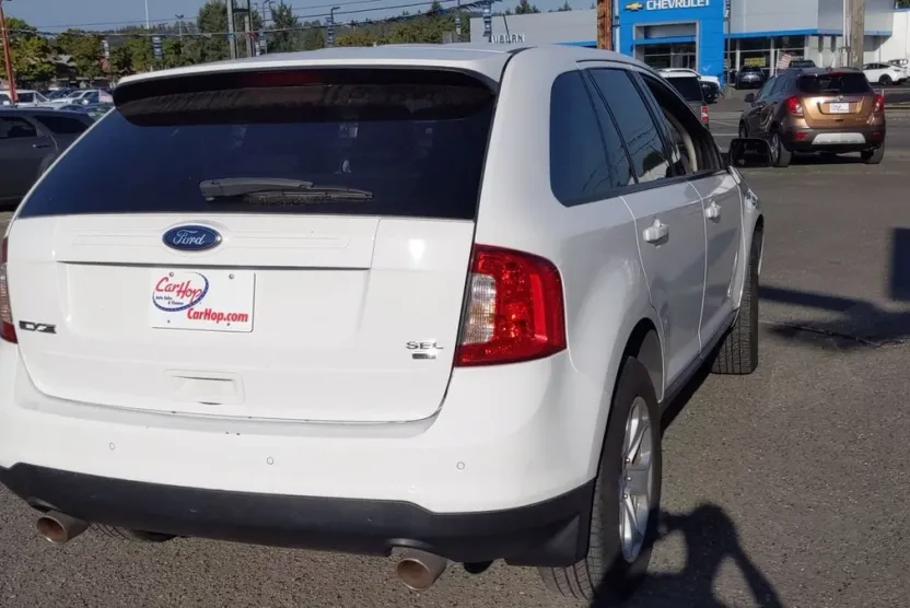 2014 Ford Edge SEL photo 1