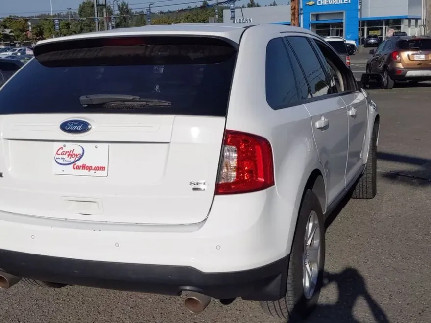 2014 Ford Edge SEL photo 1