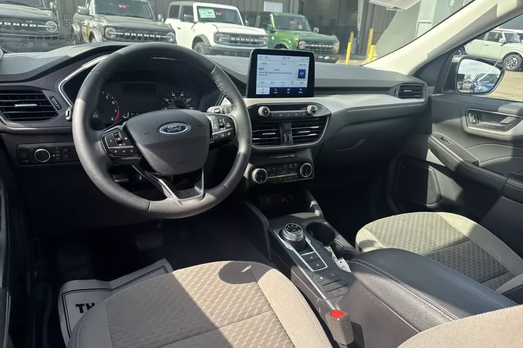 2022 Ford Escape SE photo 1