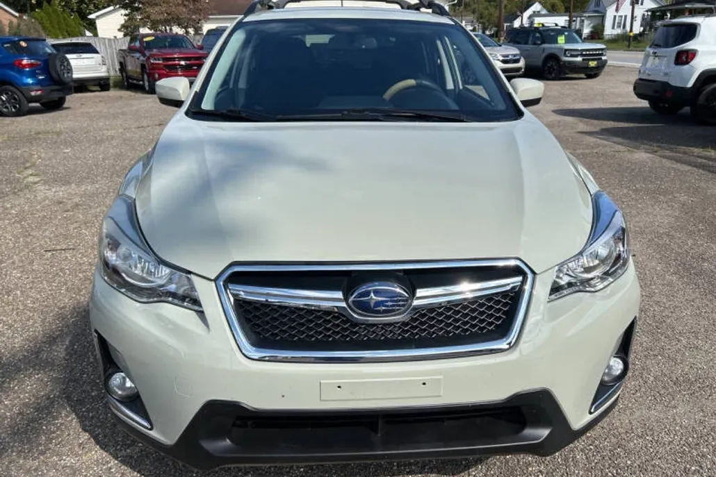 2016 Subaru Crosstrek Premium photo 1