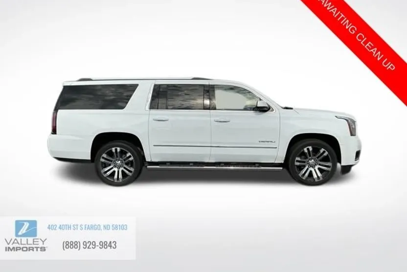 2017 Gmc Yukon XL Denali photo 1
