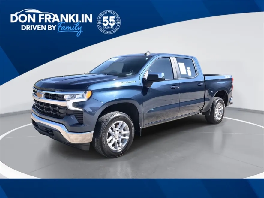 2022 Chevrolet Silverado 1500 LT photo 1