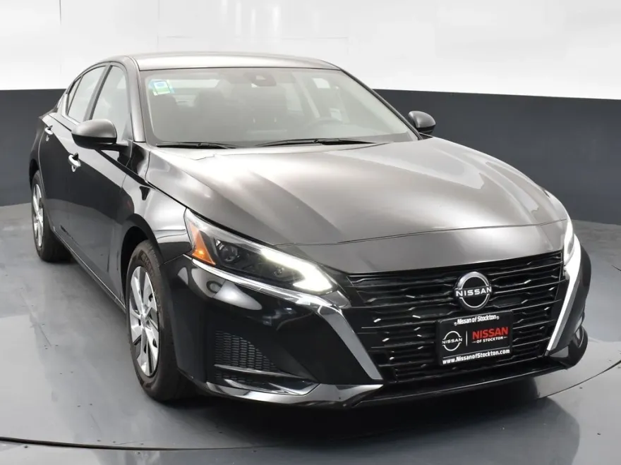 2025 Nissan Altima 2.5 S photo 1