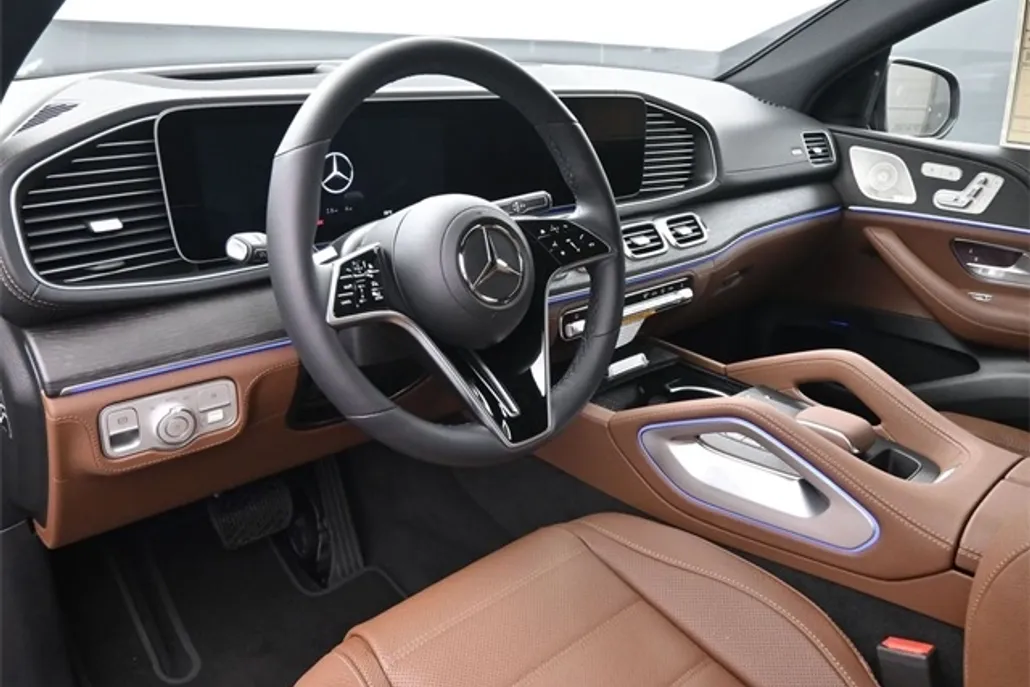 2026 Mercedes Benz GLE 450 4MATIC photo 1