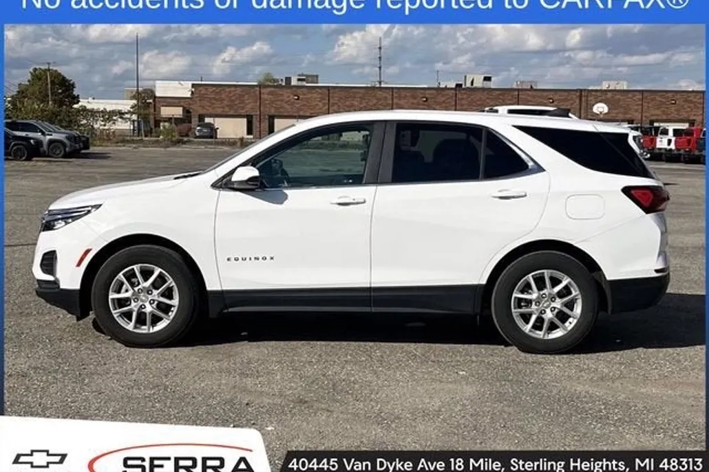 2024 Chevrolet Equinox LT photo 1