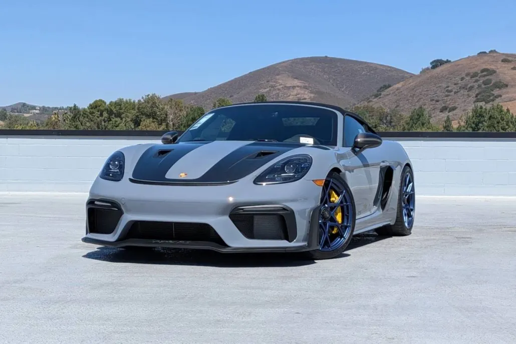 2025 Porsche Boxster Spyder photo 1