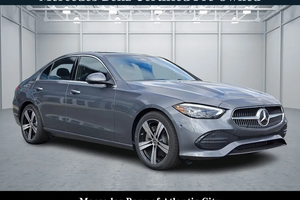 2024 Mercedes Benz C 300 photo 1
