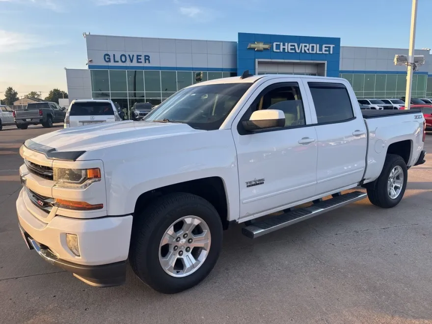 2018 Chevrolet Silverado 1500 LT2 photo 1