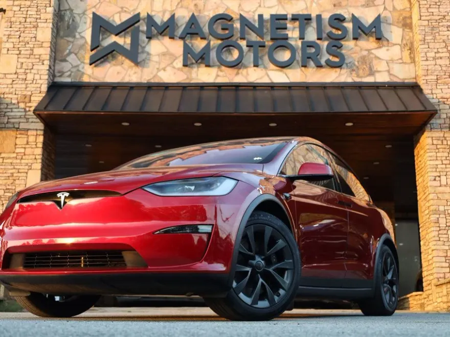 2023 Tesla Model X Long Range photo 1