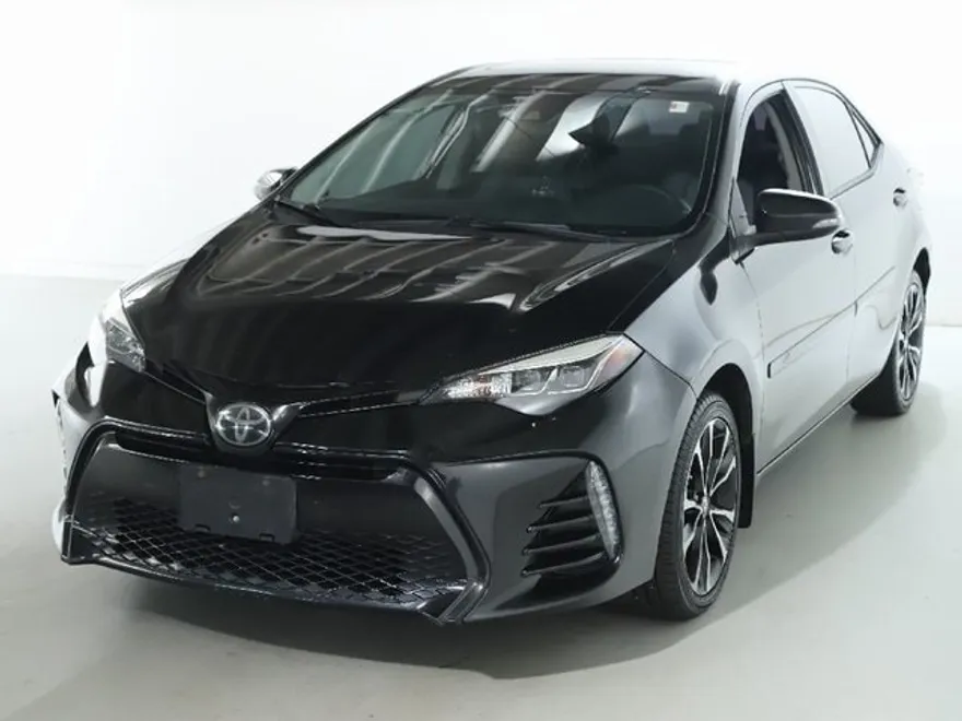 2018 Toyota Corolla XSE photo 1