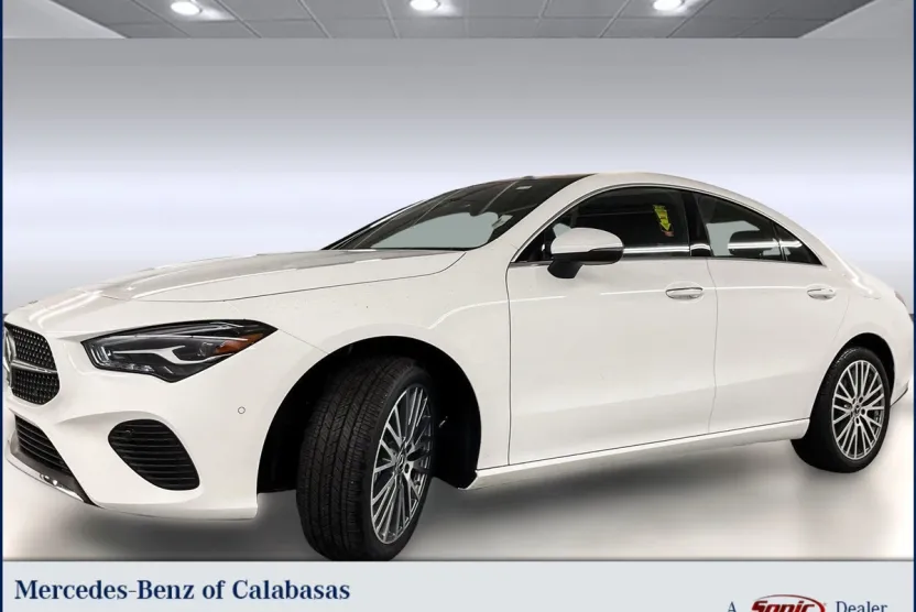 2025 Mercedes Benz CLA 250 photo 1