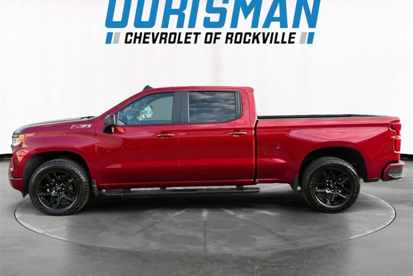 2025 Chevrolet Silverado 1500 RST photo 1