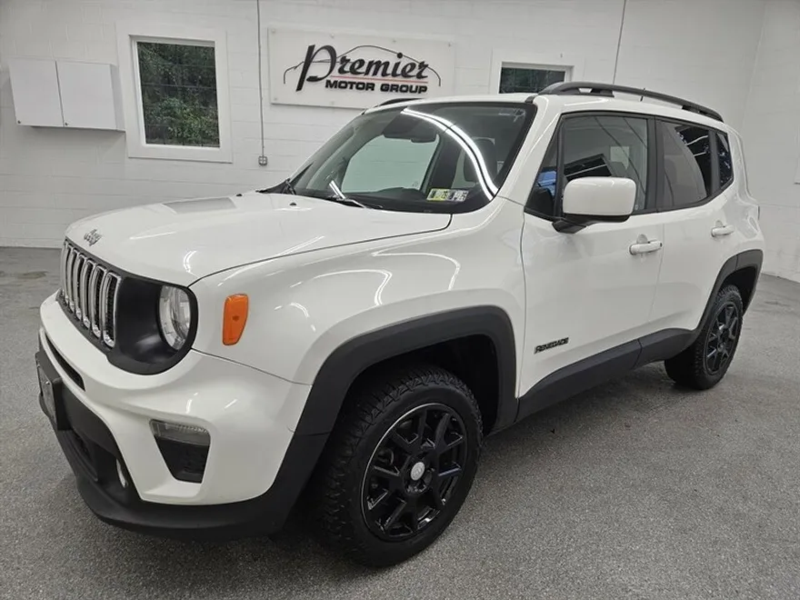 2020 Jeep Renegade Latitude photo 1