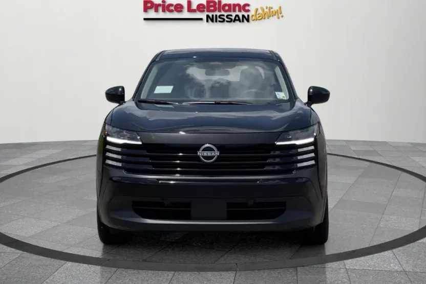 2025 Nissan Kicks SV photo 1
