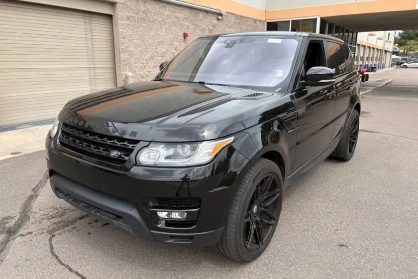 2017 Land Rover Range Rover Sport SuperCharged HSE photo 1