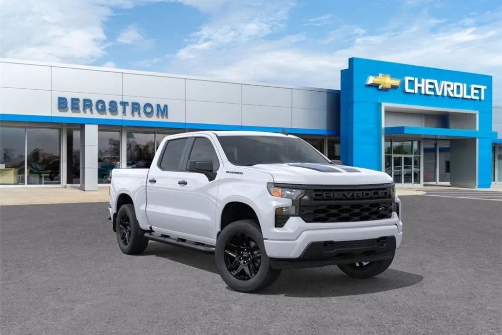 2025 Chevrolet Silverado 1500 Custom photo 1