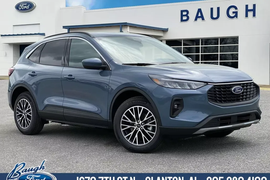 2023 Ford Escape Plug-In Hybrid photo 1
