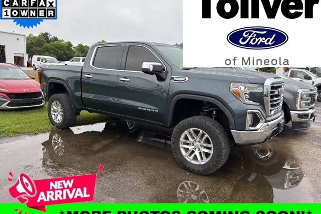 2021 Gmc Sierra 1500 SLT photo 1