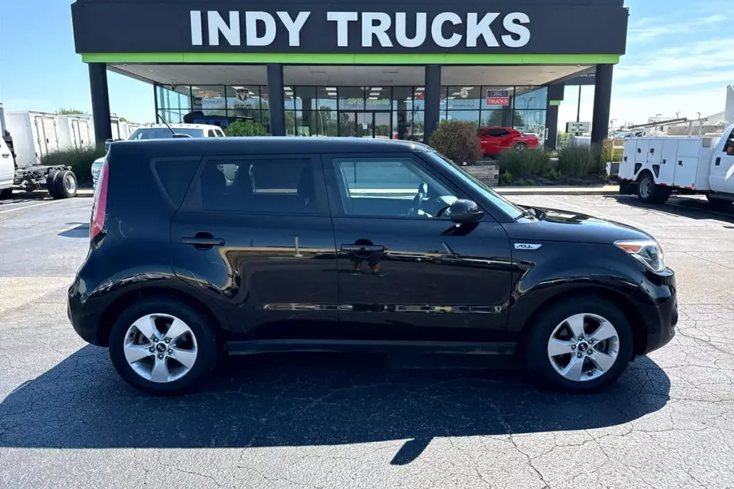 2019 Kia Soul Base photo 1