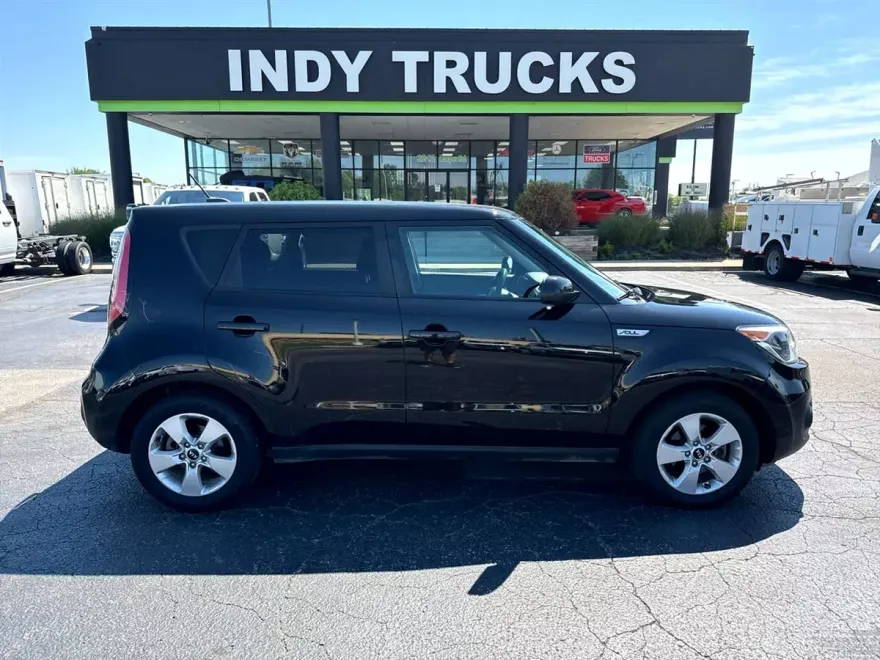 2019 Kia Soul Base photo 1
