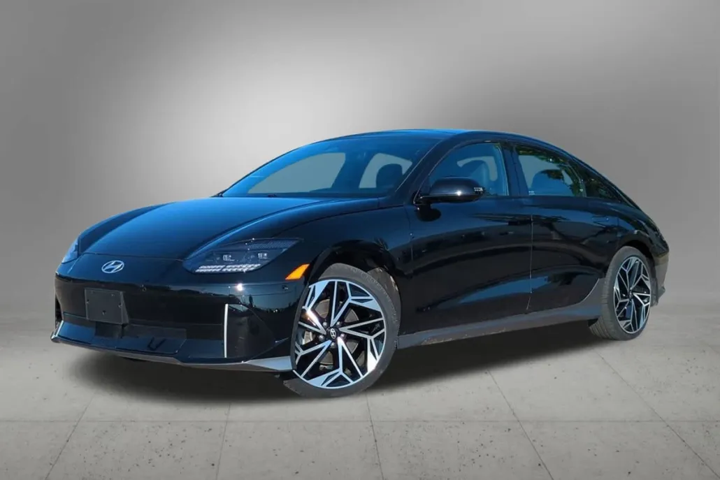 2023 Hyundai Ioniq 6 Limited photo 1