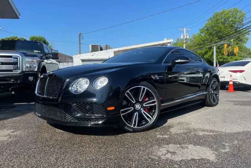 2017 Bentley Continental GT V8 S Mulliner photo 1