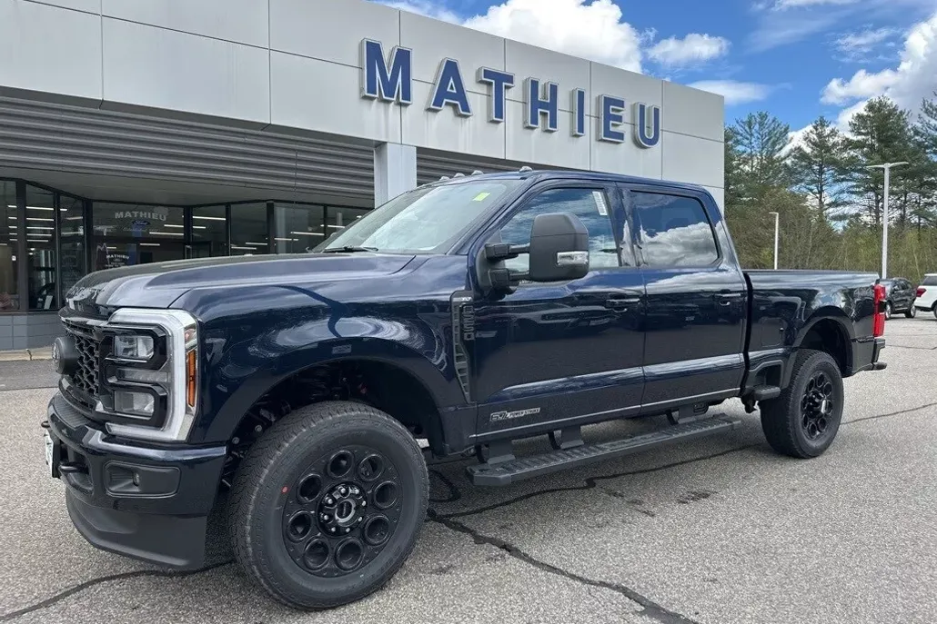 2025 Ford F-250 XLT photo 1