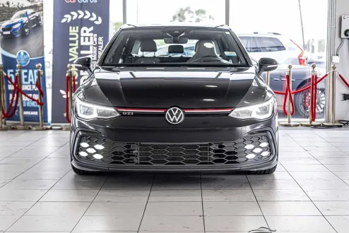 2022 Volkswagen Golf GTI Autobahn photo 3